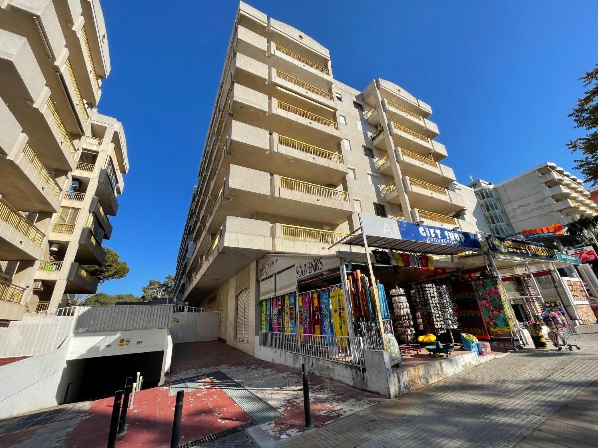 For A Stay Catalunya 92 Salou Bagian luar foto